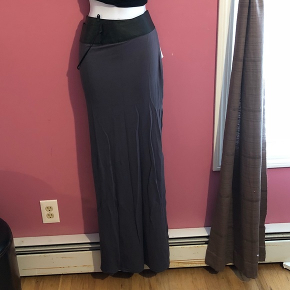 NWT Improvd Wrap around skirt - Picture 3 of 5